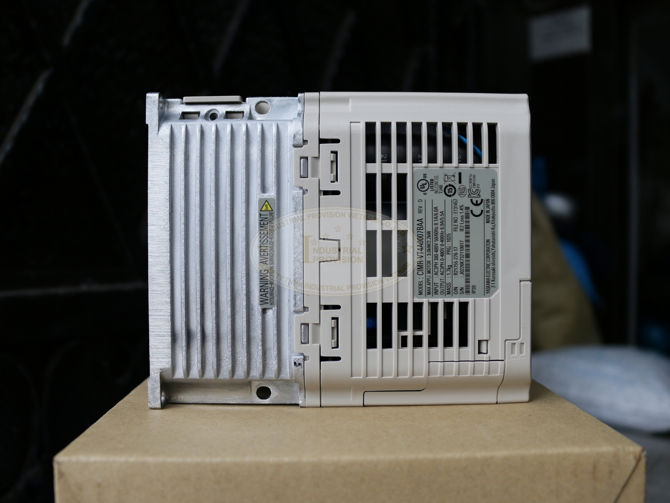 Biến tần Yaskawa V1000 2.2/3.7kW 380V, CIMR-VT4A0007BAA 8 CIMR VT4A0007BAA 6 1
