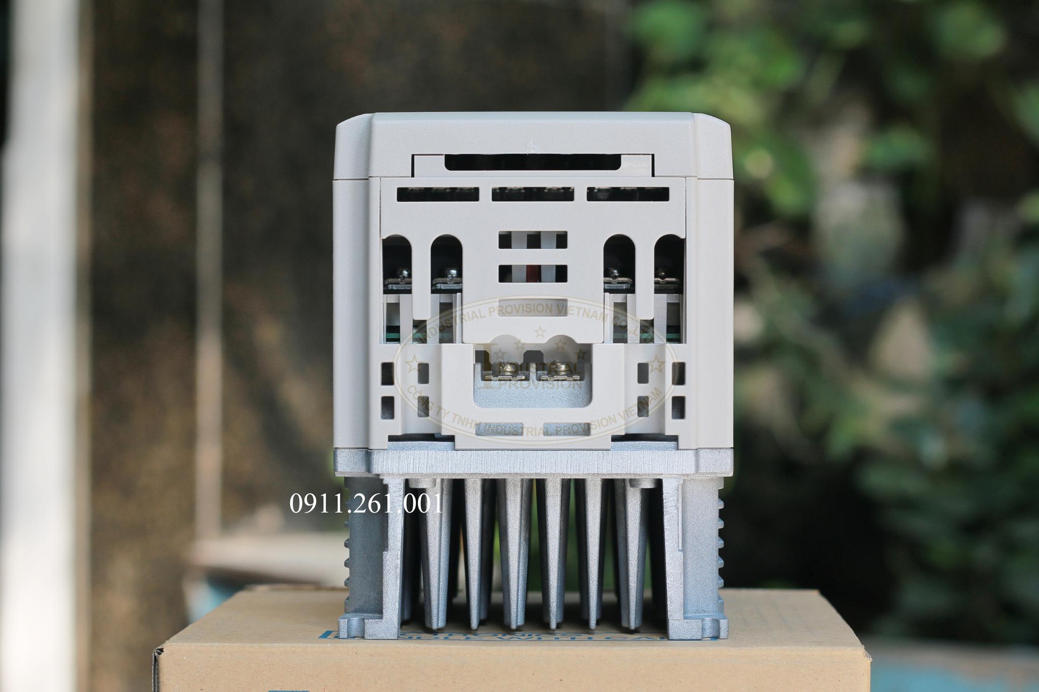 Bộ hãm thắng Braking Unit CDBR-4030D Yaskawa 6 CDBR-4045