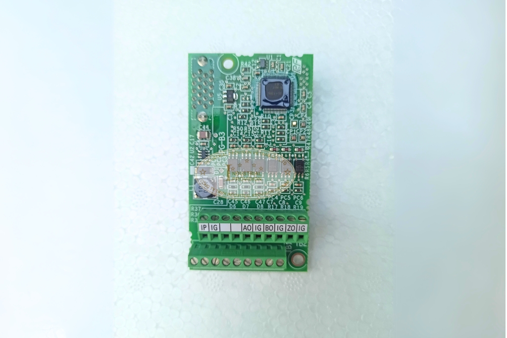 Card PG-B3 Yaskawa cho Encoder xung A B 6 PG-B3