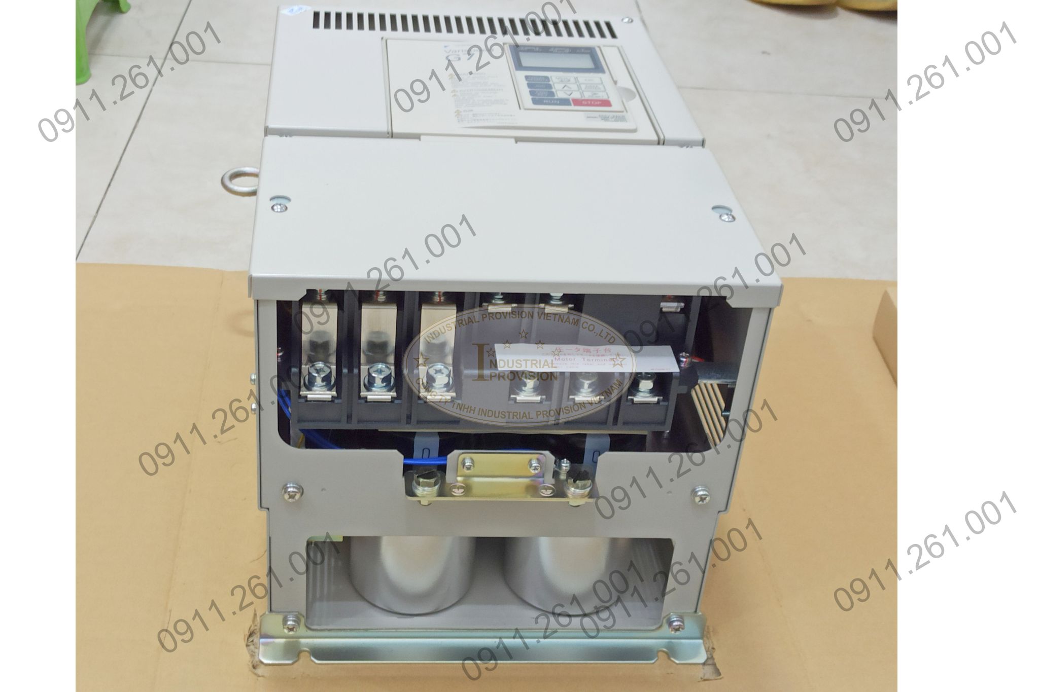 Biến tần Yaskawa G7 22kW 220V, CIMR-G7A2022 5 CIMR-G7A2022