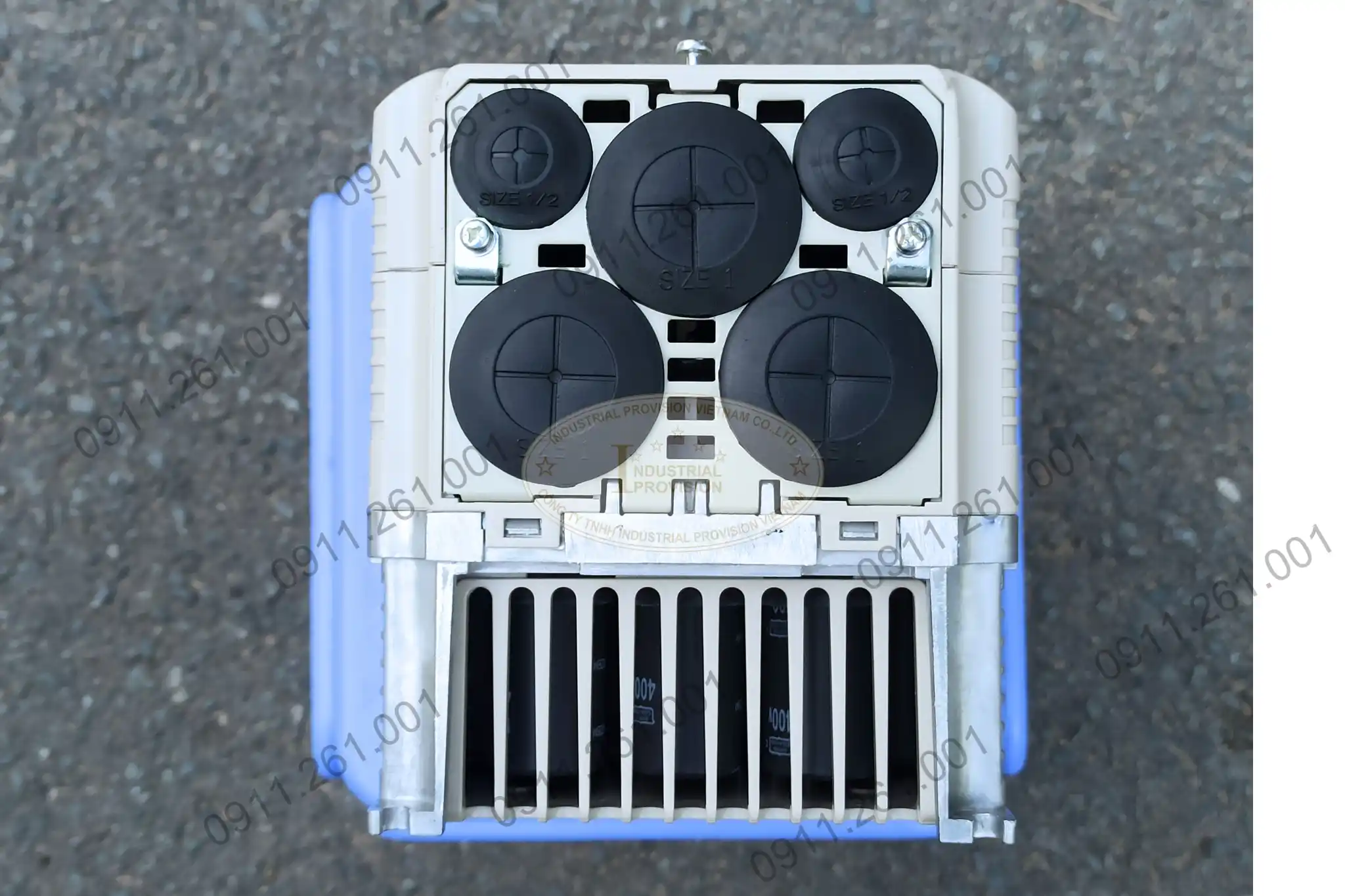 Biến tần Yaskawa H1000 2.2/3.7kW 380V, CIMR-HB4A0009FBC 7 CIMR-HB4A0009FAC