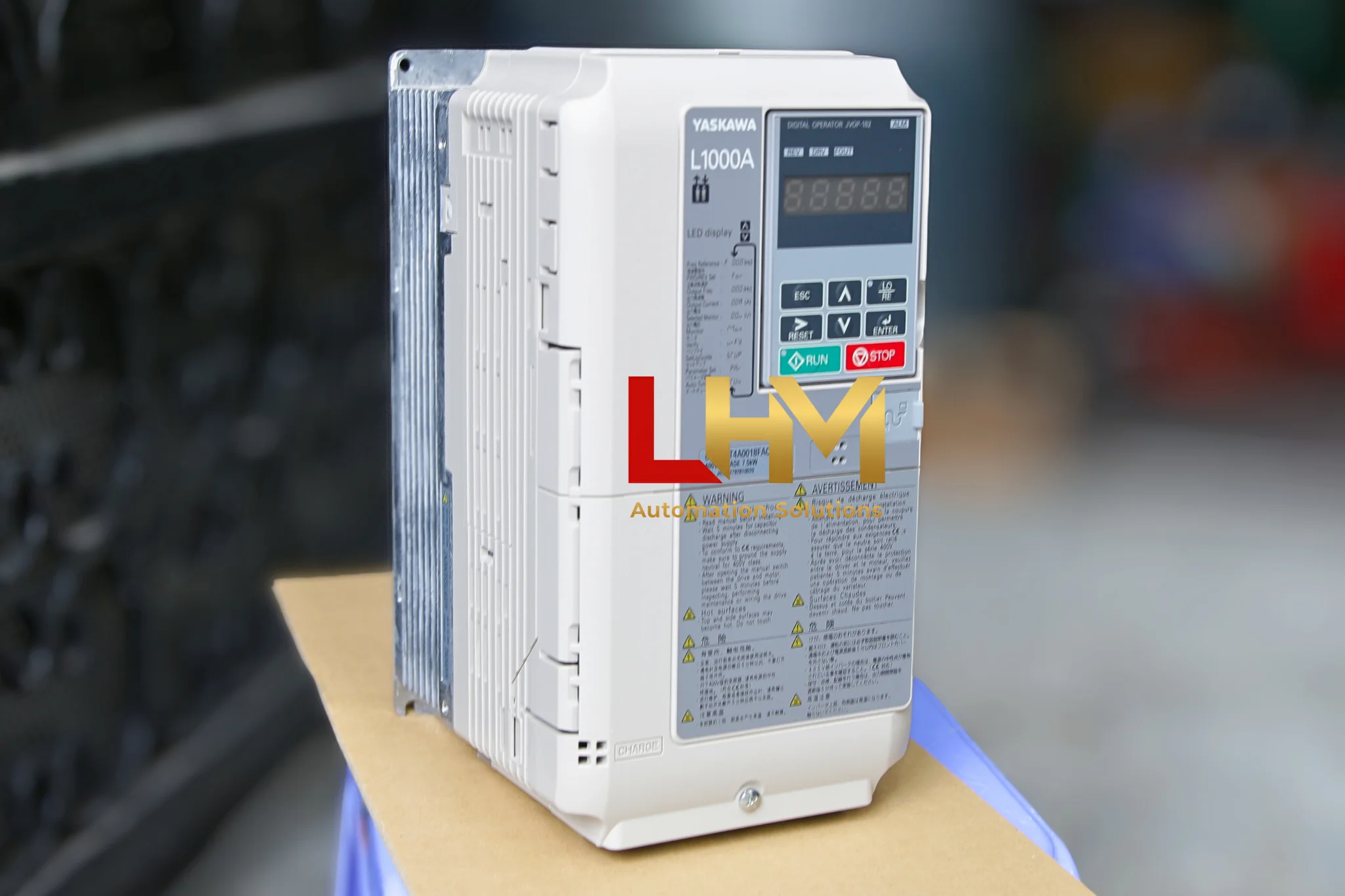 Biến tần Yaskawa L1000 1.5kW 220V, CIMR-LT2A0008FAC 12 CIMR-LT2A0008FAC